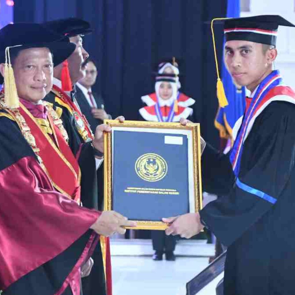 Mendagri Tegaskan Wisudawan IPDN Perkuat Landasan Ilmu dan Implementasi Kebijakan