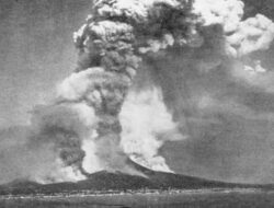 24 Agustus, Peristiwa Penting dari Hari Televisi Nasional hingga Meletusnya Gunung Vesuvius di Italia