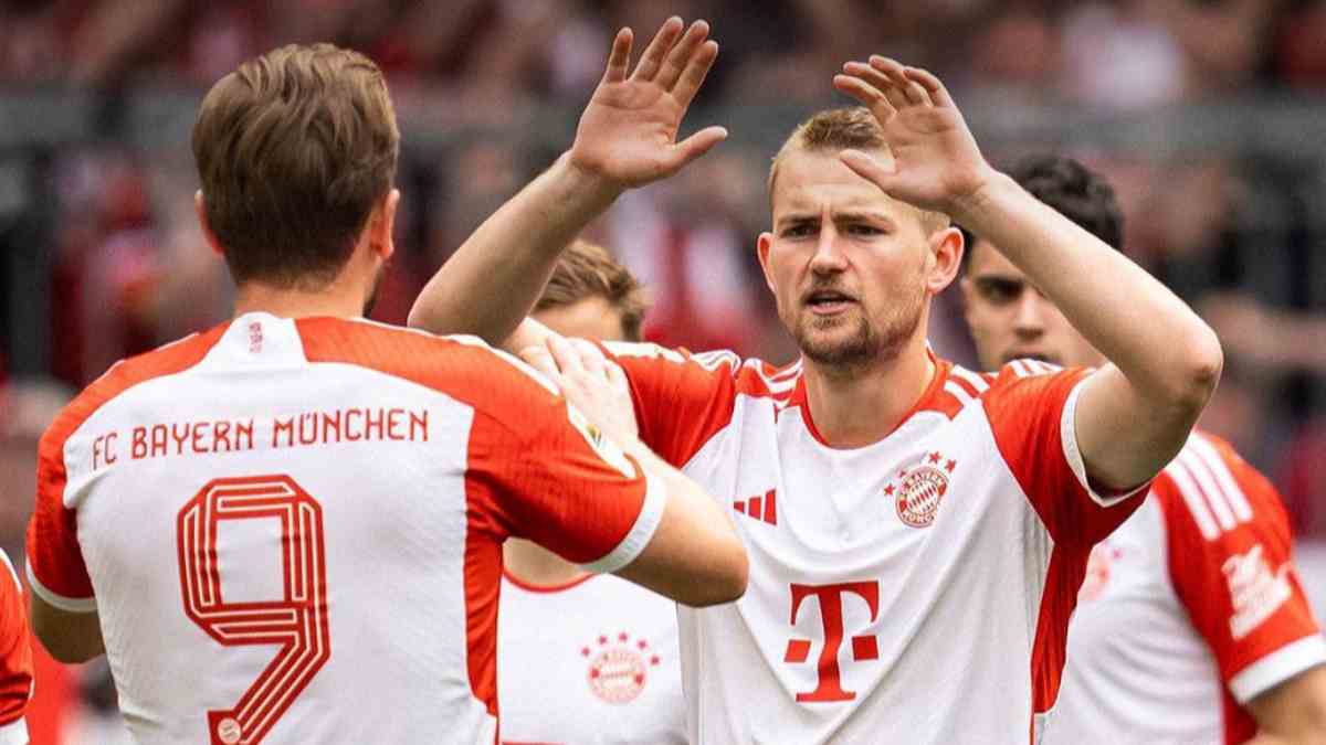 Dua Penggawa Bayern ke Man United