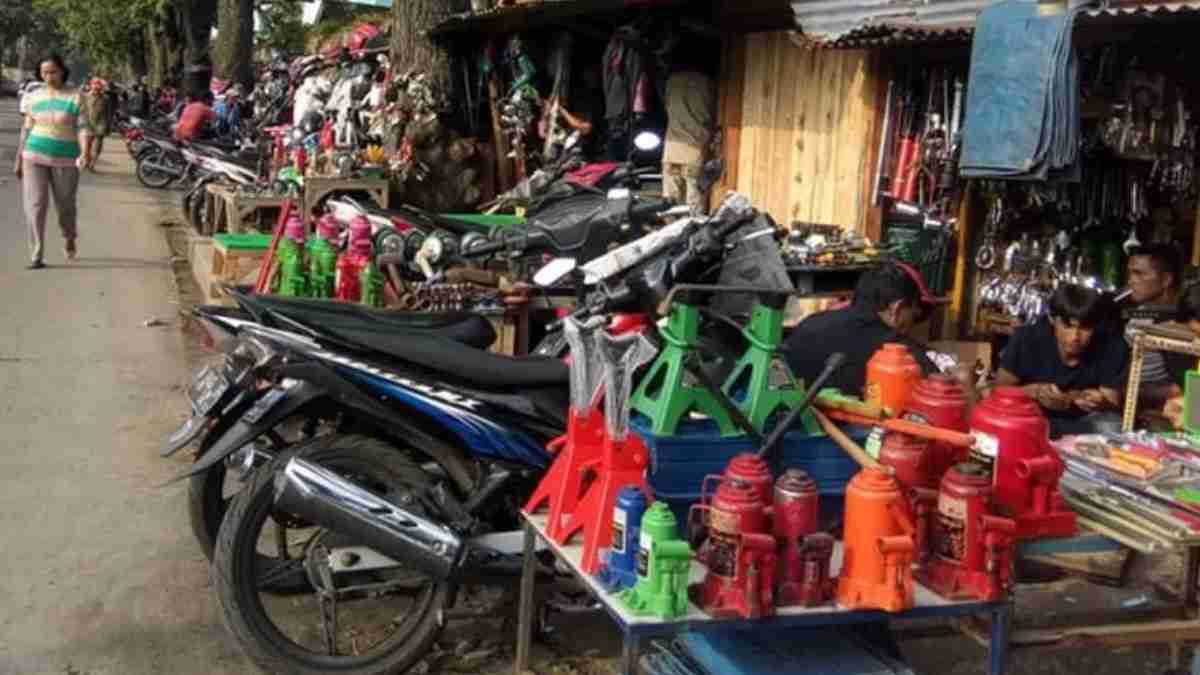 Jalan Jatayu Bandung Surganya Pencinta Otomotif