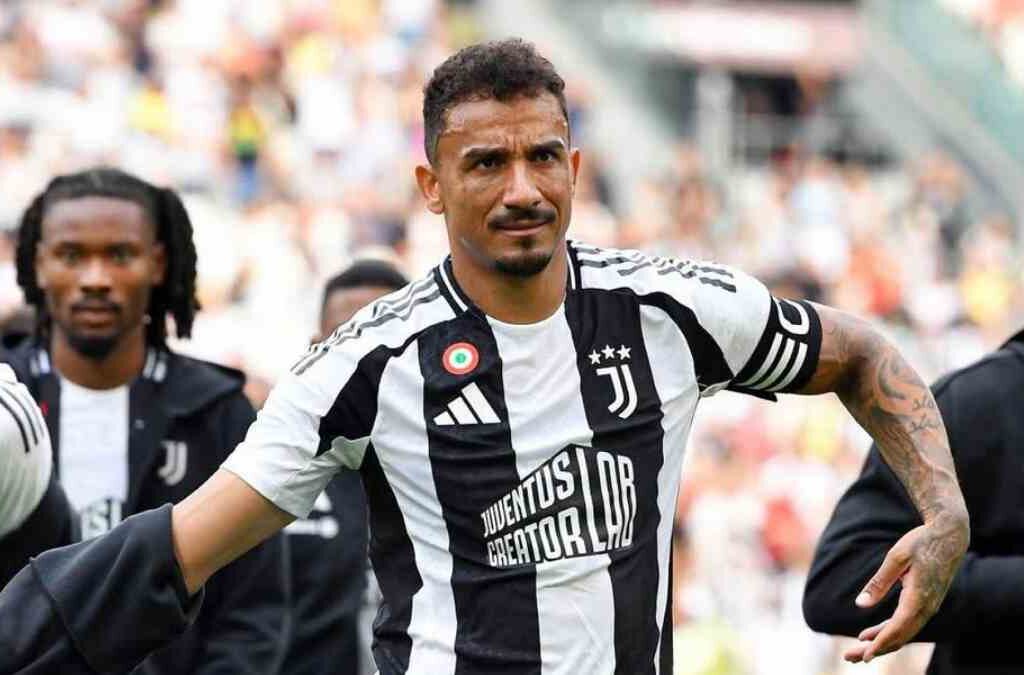 Pulang ke Brasil, Flamengo Siapkan Kontrak untuk Kapten Juventus