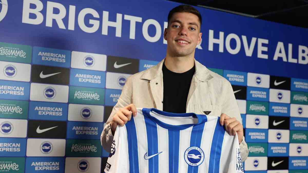 Brighton Resmi Rekrut Stefanos Tzimas dari Nurnberg