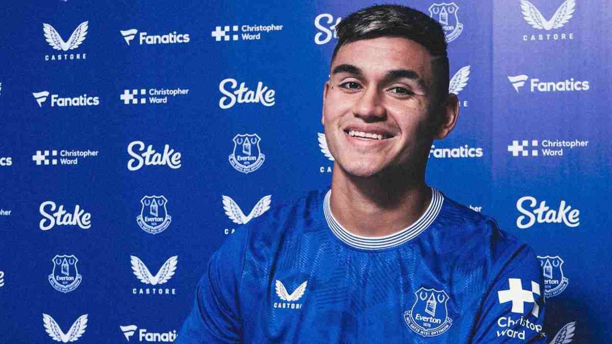 Charly Alcaraz Gabung Everton dari Flamengo