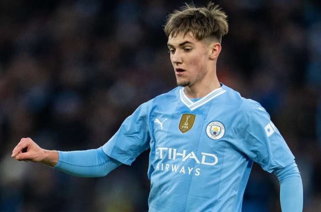 Swansea Menangkan Perburuan Gelandang Muda Man City, Jacob Wright