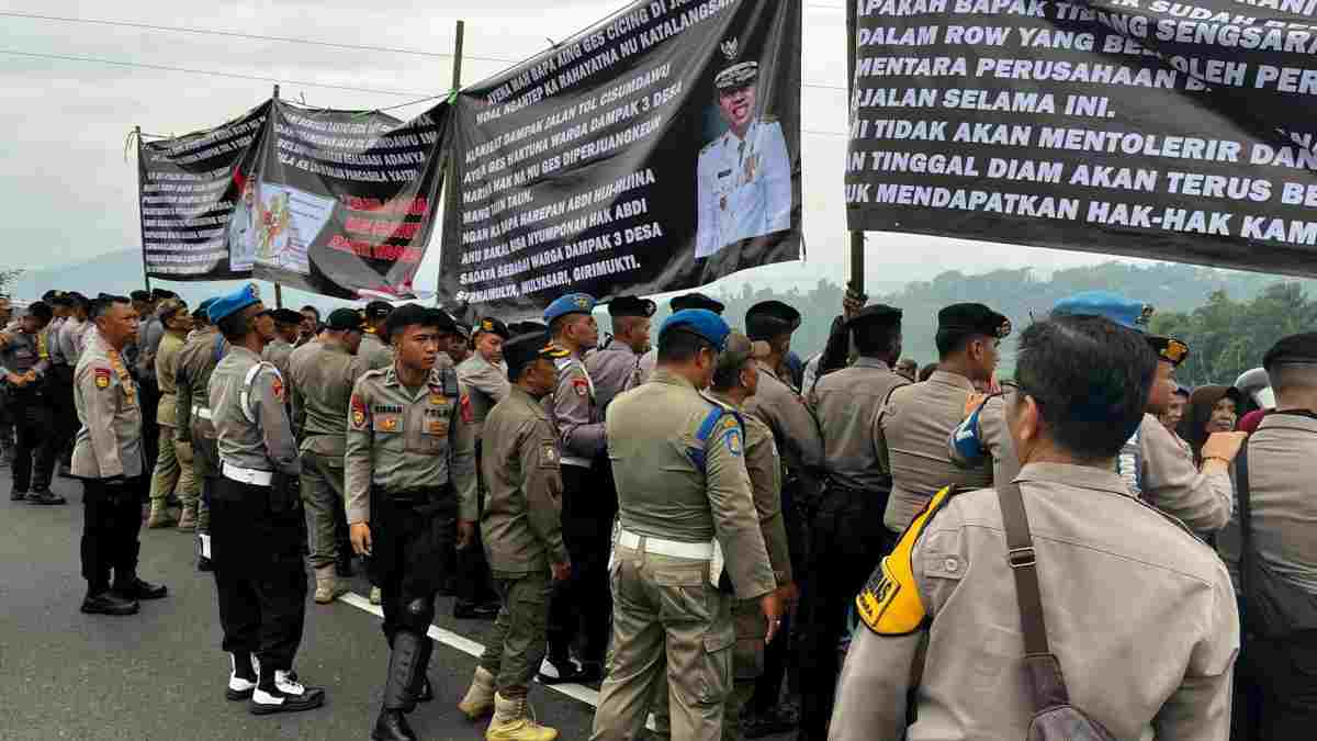 Warga Terdampak Tol Cisumdawu di Sumedang Kembali Unjuk Rasa