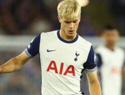 Lucas Bergvall Resmi Perpanjang Kontrak Jangka Panjang di Spurs