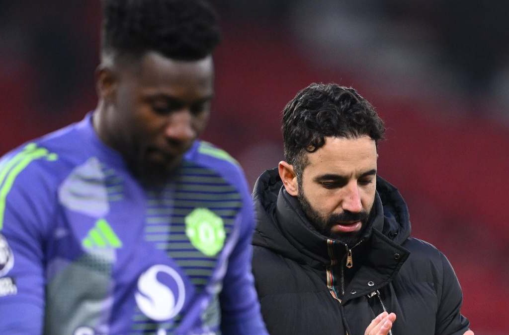 Man United Istirahatkan Onana Usai Blunder, Altay Bayindir Bakal Jalani Debut di EPL