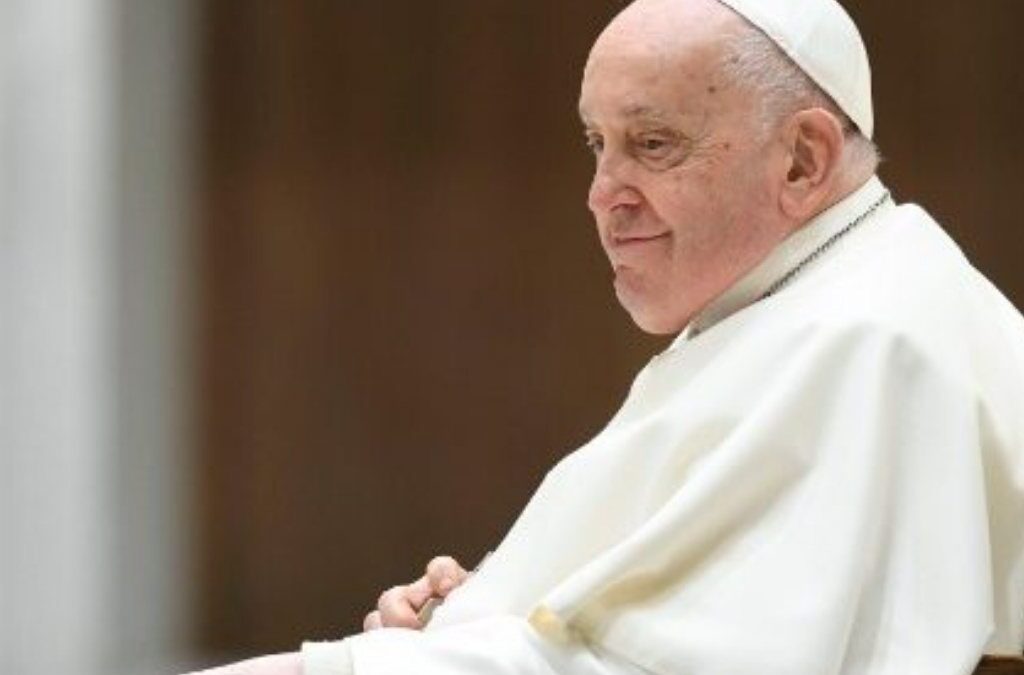 Paus Francis Tutup Usia