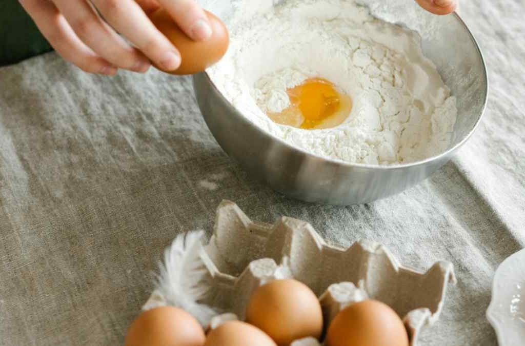 Bisakah Tertular Flu Burung dari Telur