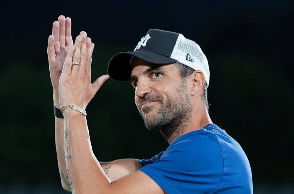 Diminati Banyak Klub Top Eropa, Cesc Fabregas Pastikan Bertahan di Como