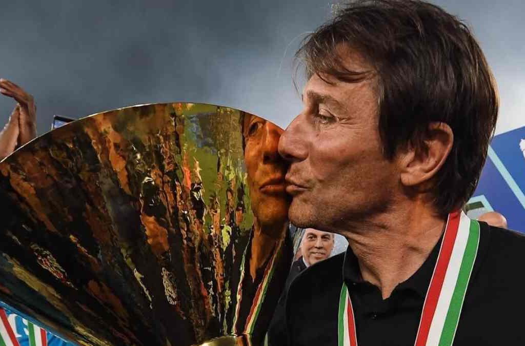 Napoli PD Bisa Pertahankan Antonio Conte