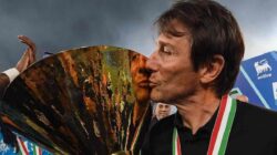 Napoli PD Bisa Pertahankan Antonio Conte