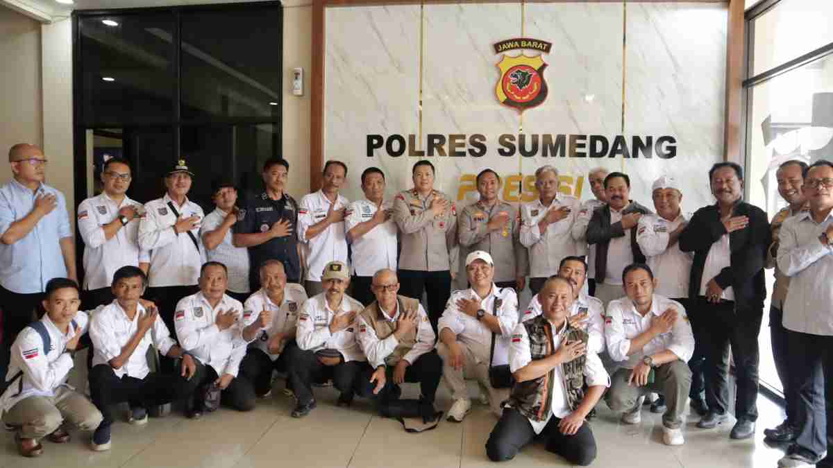 Apdesi Sumedang Dukung Desa Ciuyah, Laporkan 6 Oknum Wartawan ke Polisi