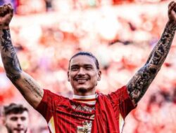 Darwin Nunez Kian Dekat ke Napoli