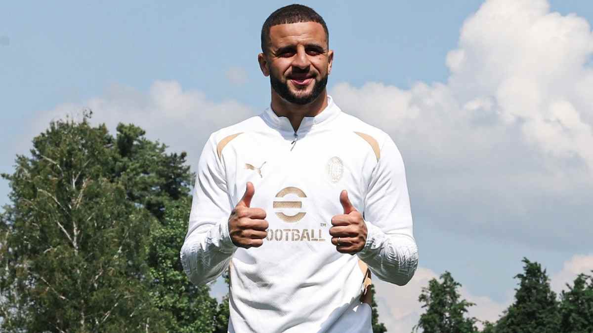 Tak Jadi Dikontrak Milan, Kyle Walker Merapat ke Fenerbahce