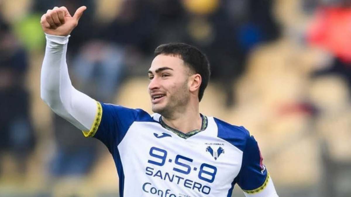 Verona, Bek Masa Depan Italia Hijrah ke Liga Inggris