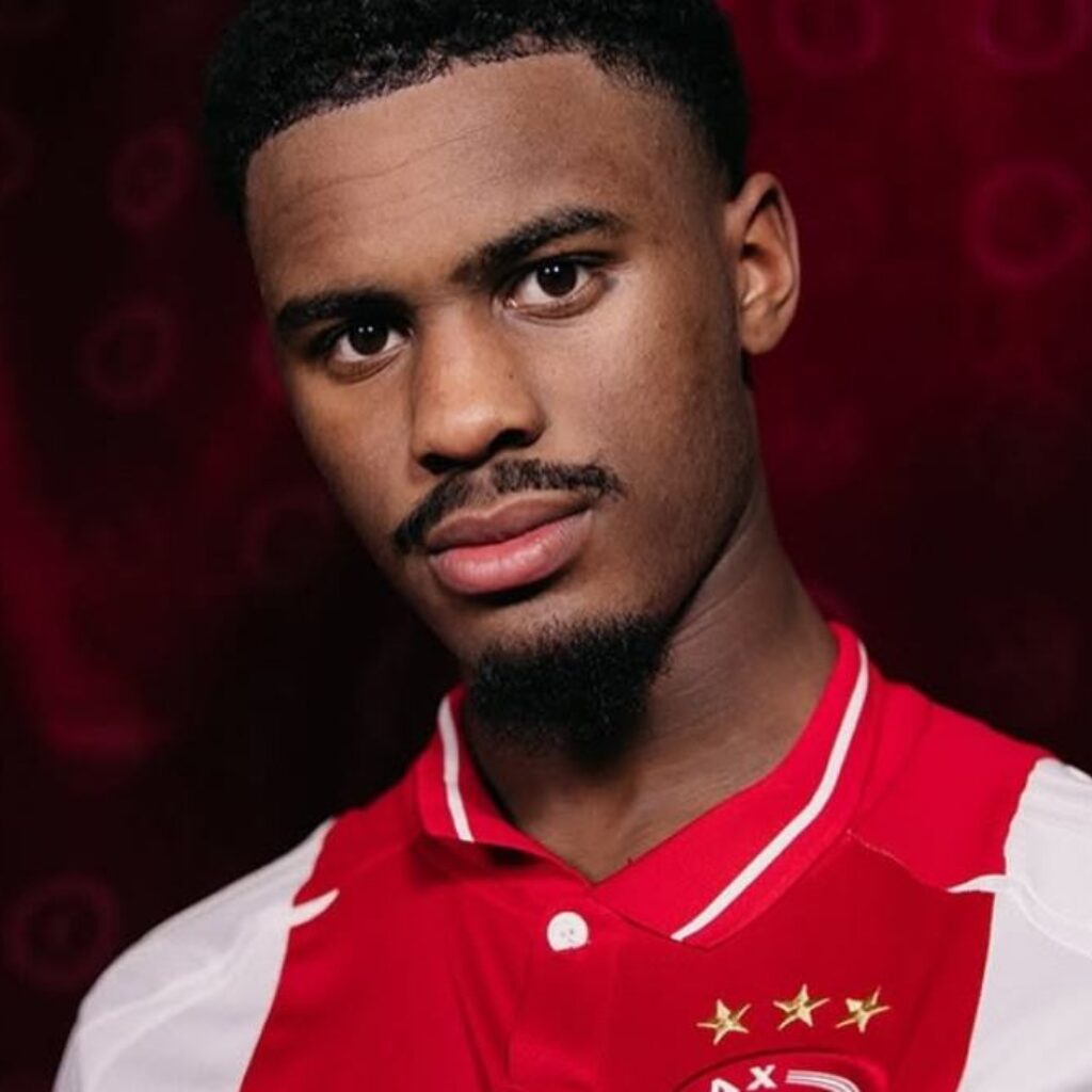 Chelsea Intensif Nego Ajax untuk Rekrut Jorrel Hato, sang Wonderkid Belanda