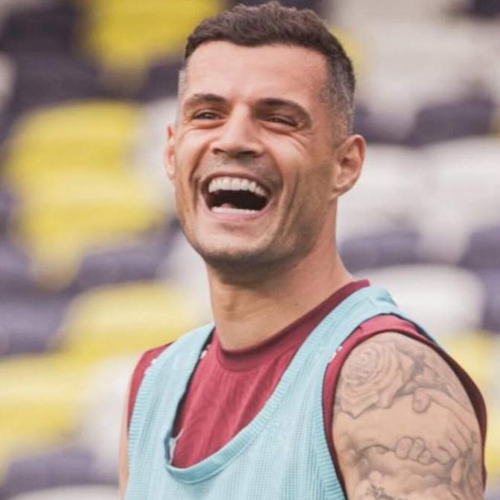 Tinggalkan Bayer Leverkusen, Granit Xhaka Gabung Sunderland