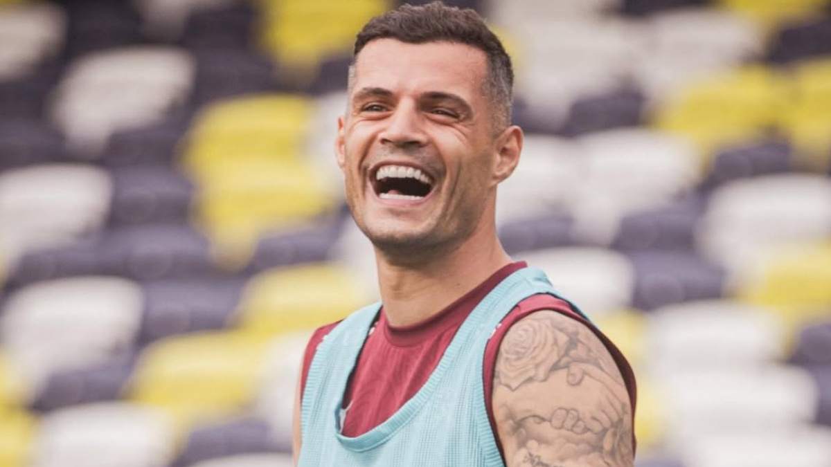 Granit Xhaka Gabung Sunderland