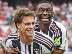 Intens Rayu PSG, Juventus Ingin Permanenkan Randal Kolo Muani
