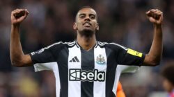Sudah Rekrut Hugo Ekitike, Liverpool Tetap Jadikan Alexander Isak sebagai Target Utama