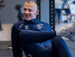 Fiorentina Pinjamkan Oliver Christensen ke Sturm Graz