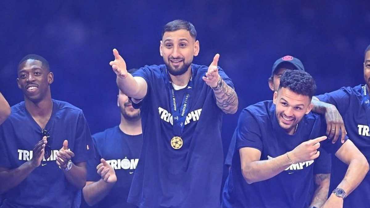Update Transfer Donnarumma, Tak Ada Kontak dari MU dan Chelsea