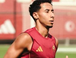 AS Roma Lepas Anass Salah-Eddine ke PSV Eindhoven