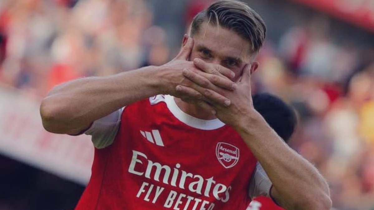 Arteta Ungkap Alasan Gyökeres Pilih Gabung Arsenal