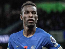 Jelang Penutupan Bursa Transfer, Bayern Intens Nego Chelsea untuk Nico Jackson