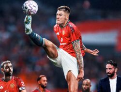 Hari Ini, Benjamin Šeško Tes Medis dan Dikenalkan sebagai Pemain Baru MU