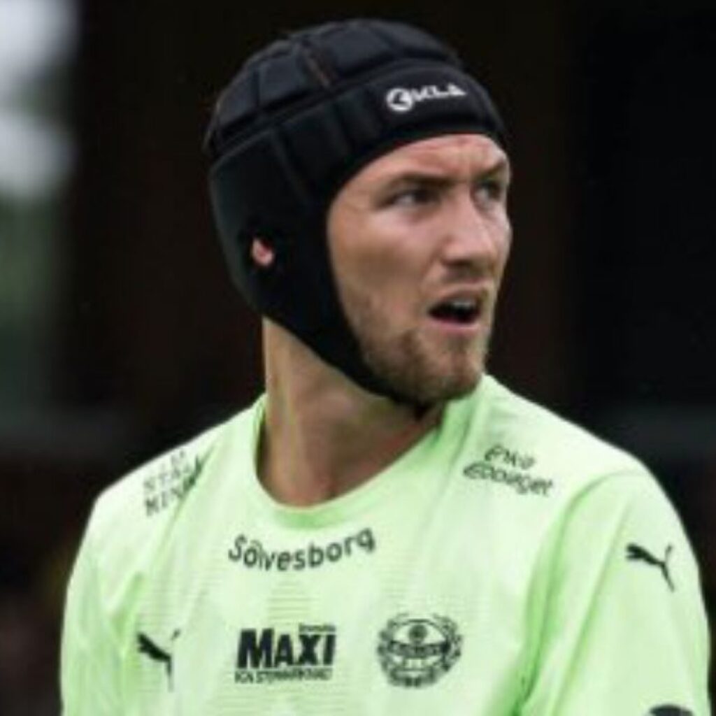 Como Dapat Kiper Muda Swedia, Noel Törnqvist