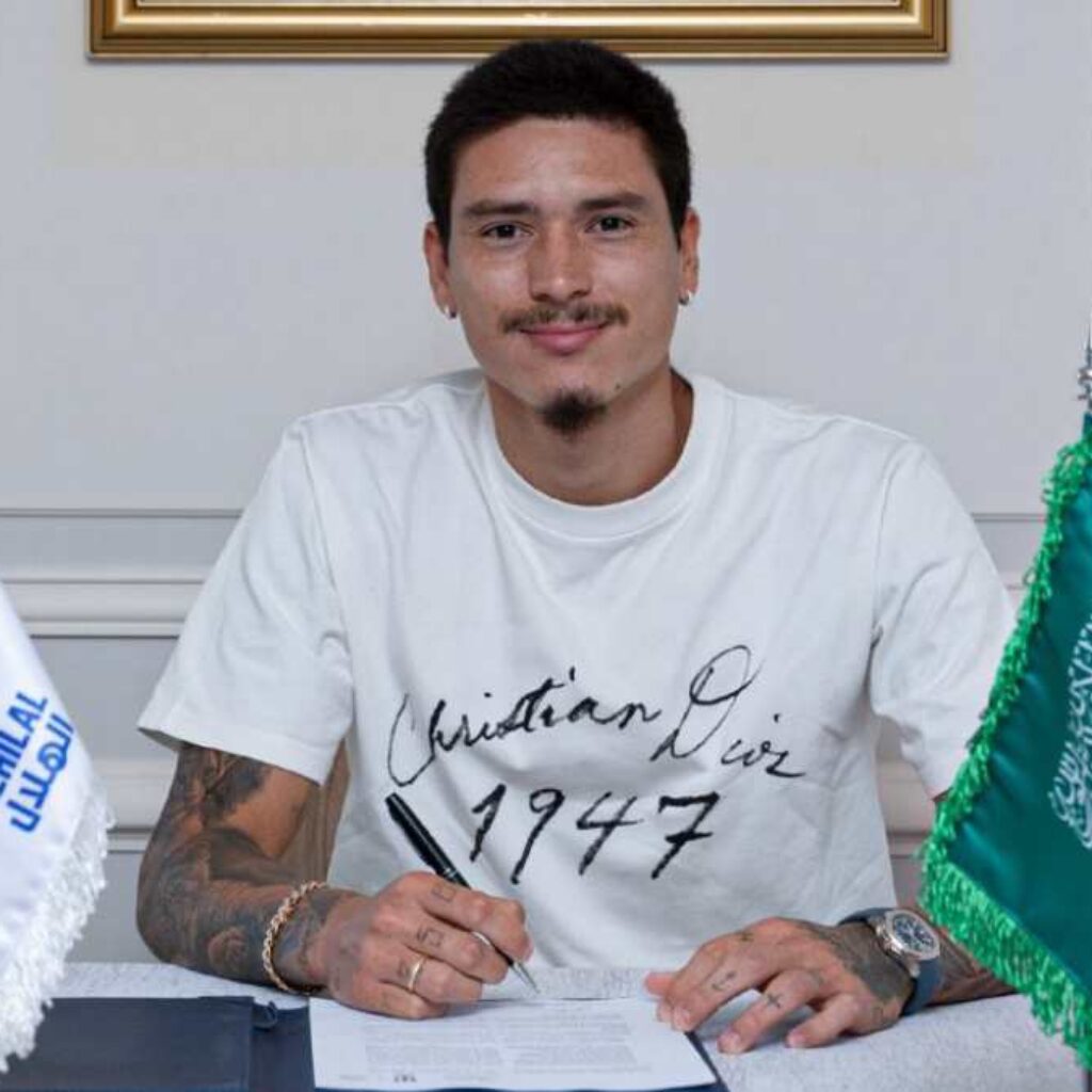 Darwin Núñez Resmi Gabung Al Hilal, Liverpool Kantongi Rp189 Miliar