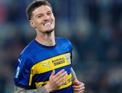 Ngebet Ingin Dennis Man, PSV Eindhoven Terus Nego Parma