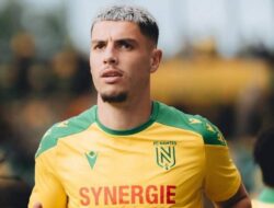 Diminati Sejumlah Klub Eropa, Matthis Abline Siap Tinggalkan Nantes Musim Ini