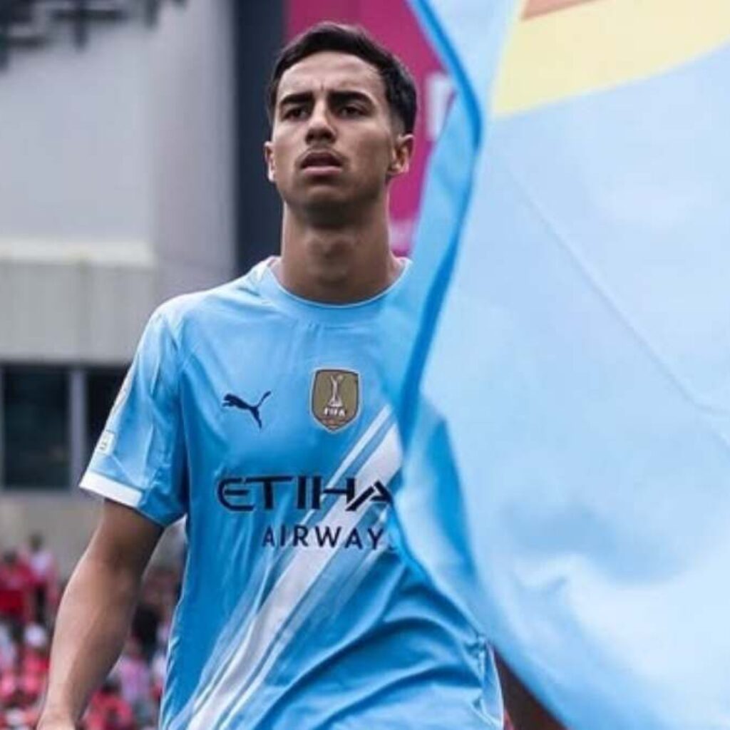 Girona Pinjam Vitor Reis dari Man City, Ini Profil Bek Muda Brasil Paling Cemerlang di Usianya!