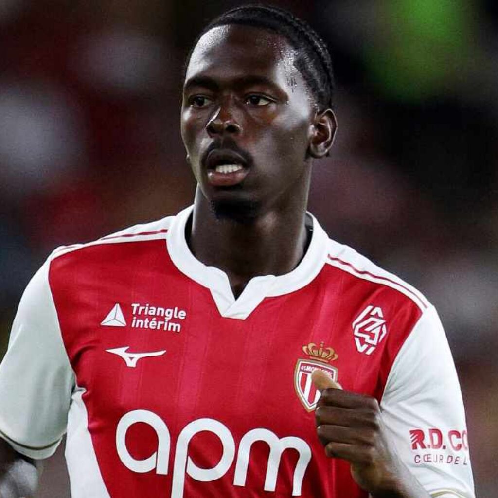 Jika Manu Koné Hengkang ke Inter, Roma Buru Soungoutou Magassa