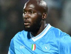 Lukaku Cedera Parah, Napoli Buru-Buru Cari Striker Baru