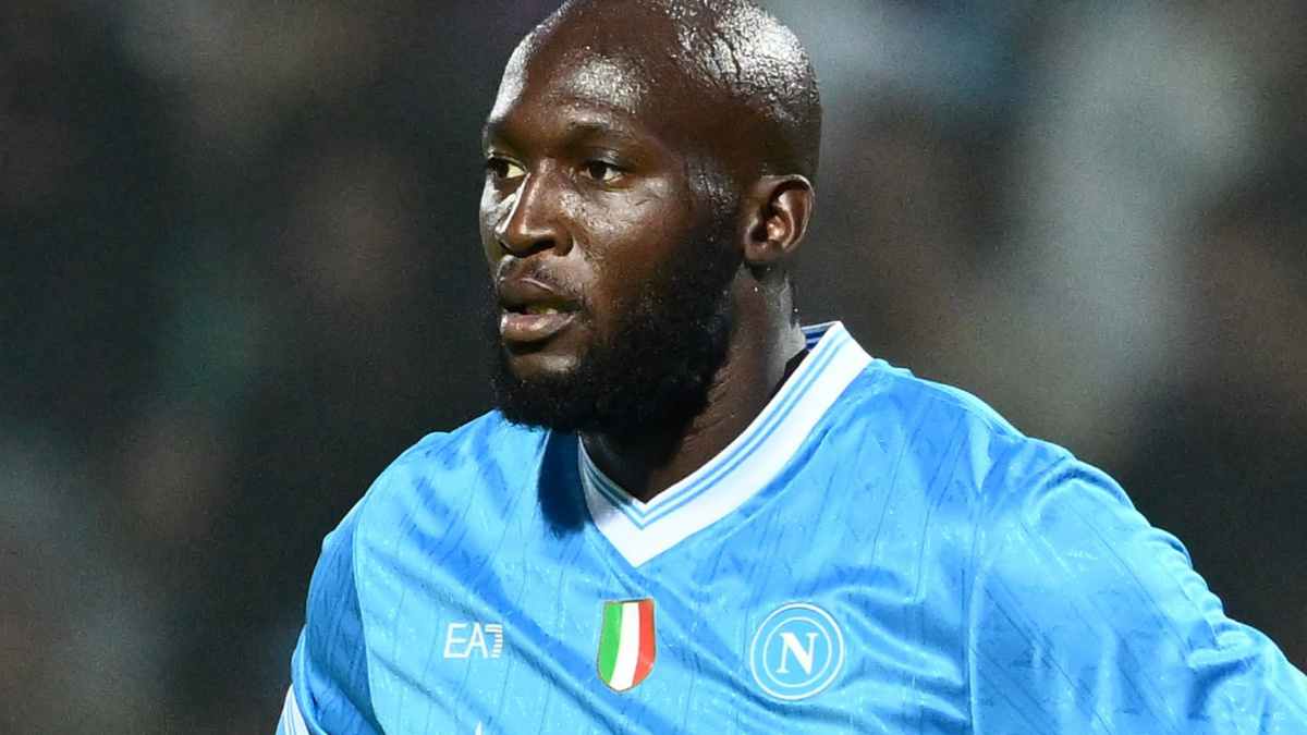 Lukaku Cedera Parah, Napoli Buru-Buru Cari Striker Baru