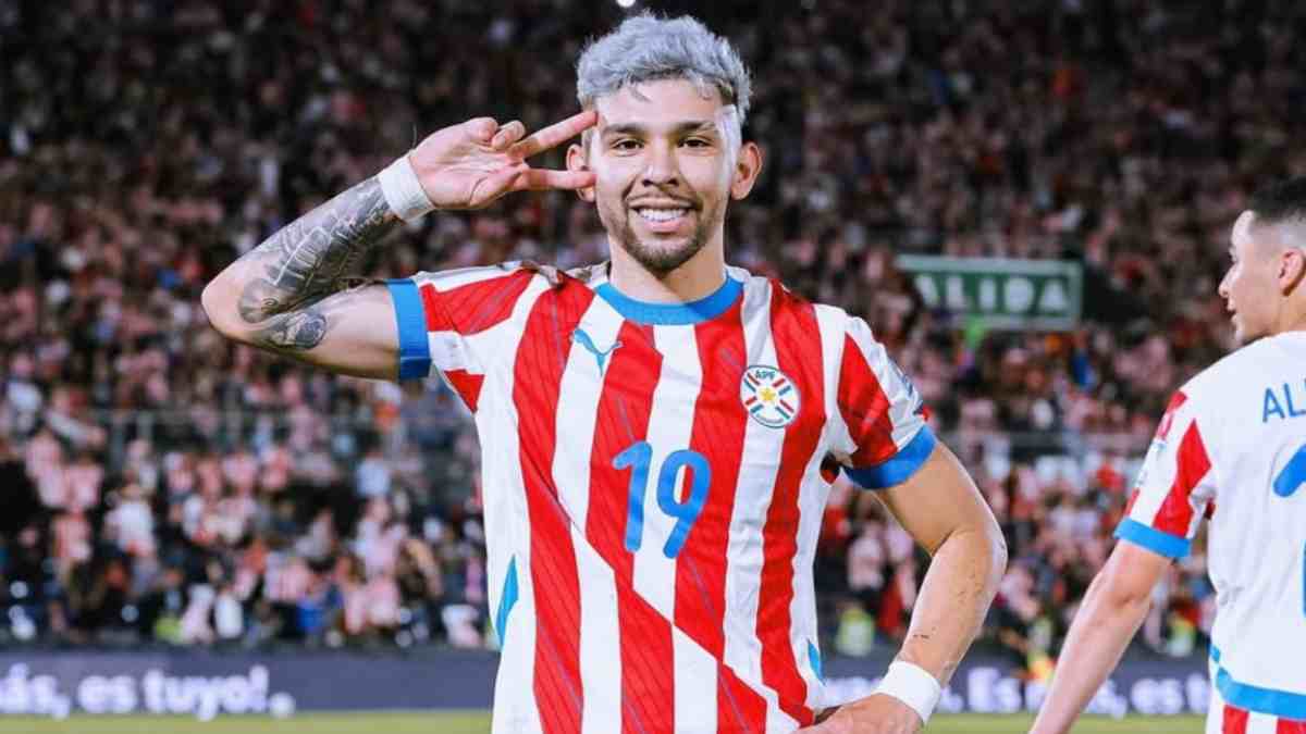 Main Dulu di Strasbourg, Musim Depan Baru ke Chelsea
