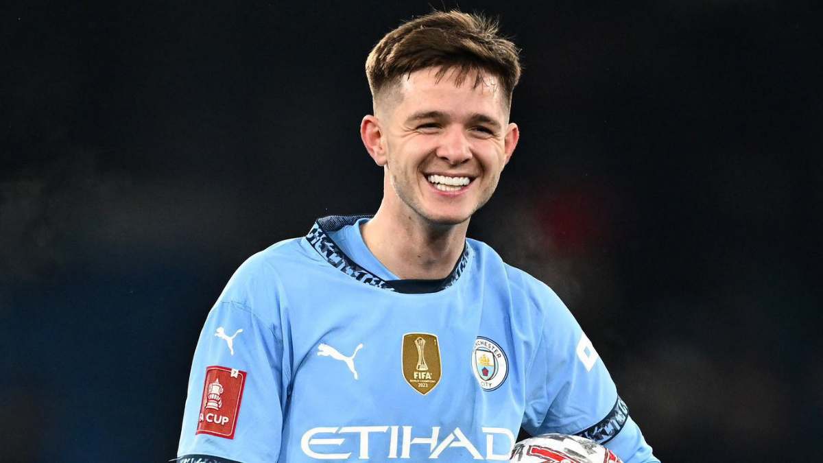 Man City Lepas Gelandang Muda Inggris ke Forest