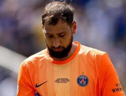 PSG Ancam Donnarumma, Lekas Pergi dari Paris!
