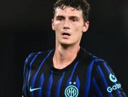 Pavard Tinggalkan Eropa Jelang Piala Dunia 2026? Pelatih Neom FC: Tak Mungkin, Tapi Datanglah!