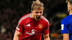 Rasmus Højlund Sudah Setuju, Napoli Fokus Nego MU