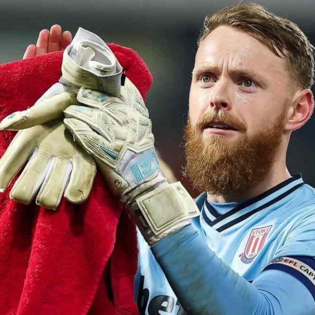 Viktor Johansson Berpeluang Pergi dari Stoke City