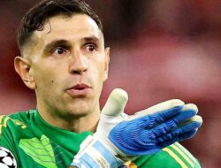 Aston Villa Senang Transfer Emi Martínez ke MU Gagal!