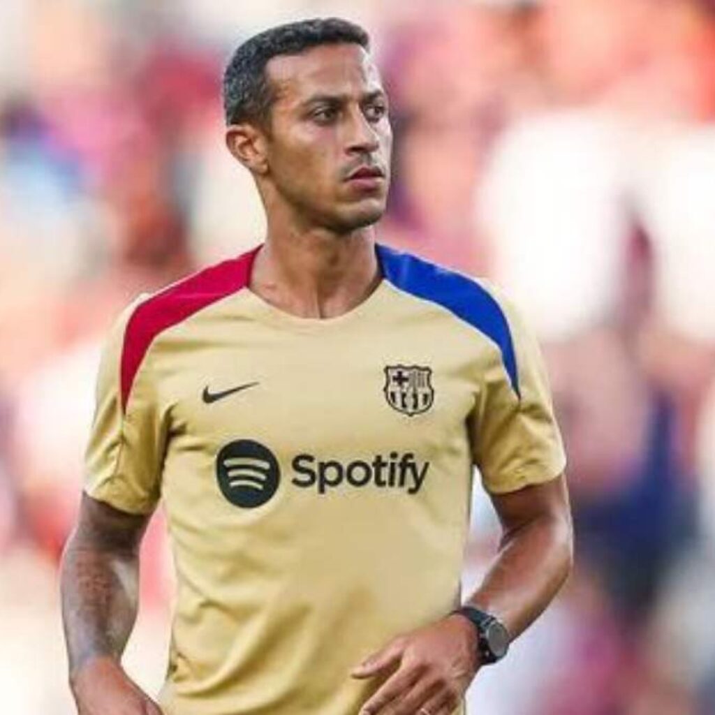 Kembali ke Barcelona, Thiago Alcantara Gabung Jadi Staf Hansi Flick