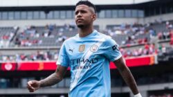 Man City Sodorkan Kontrak Baru untuk Savinho