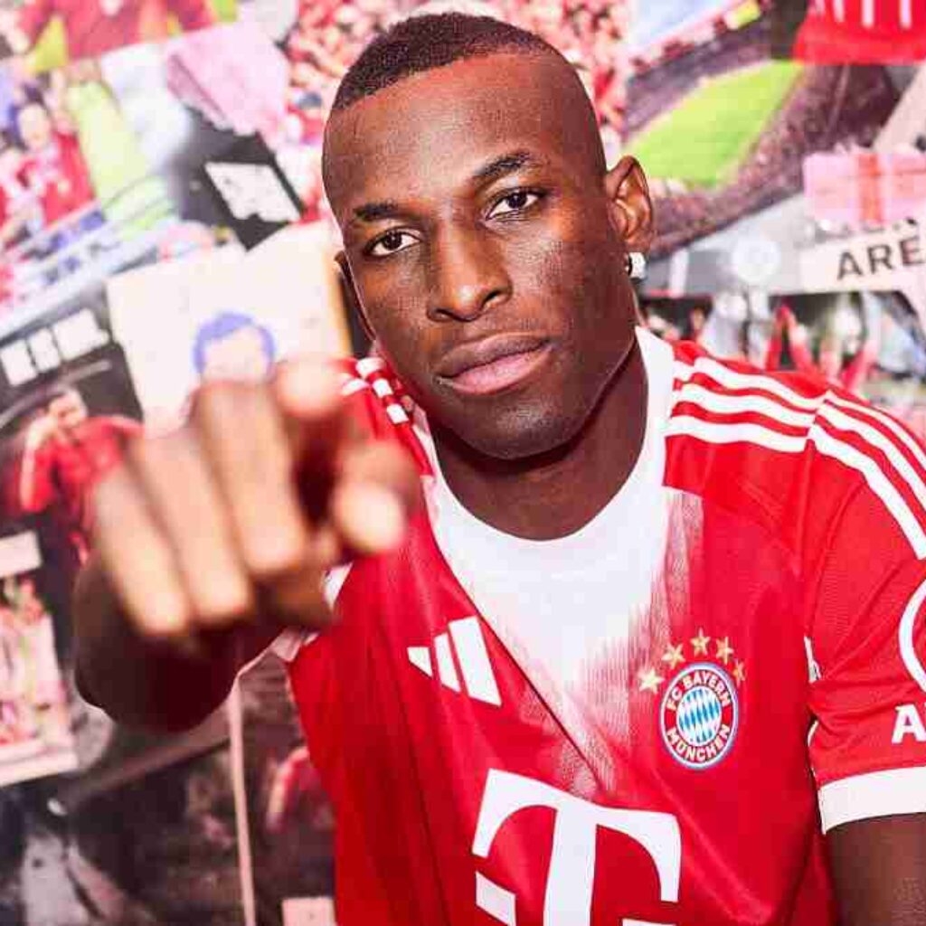 Bulat Tinggalkan Chelsea, Nico Jackson Resmi Gabung Bayern
