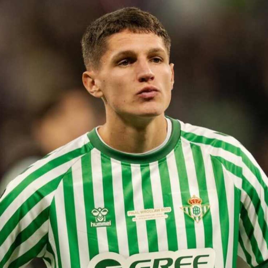 Real Betis Tolak Tawaran Besar Frankfurt untuk Gelanda Muda Spanyol